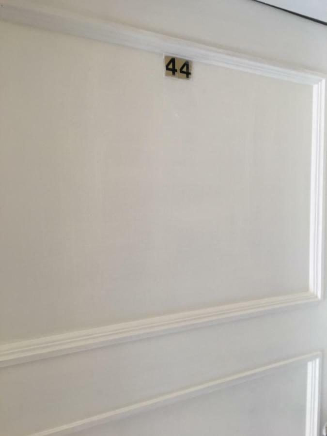 Larnaca Beach Apartment 44 Buitenkant foto