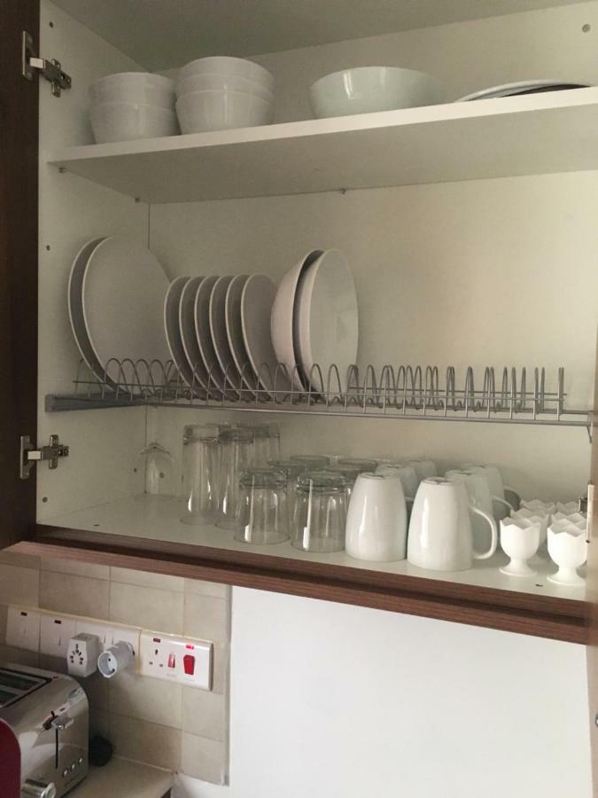 Larnaca Beach Apartment 44 Buitenkant foto